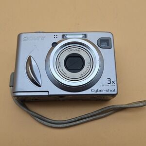 Sony Cybershot Digital Camera DSC-W5 Silver UNTESTED AS IS FOR PARTS